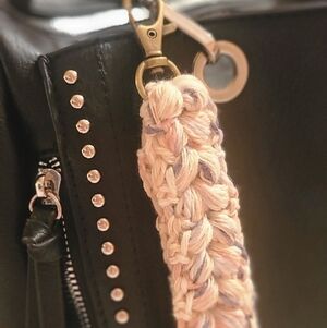 Wristlet Keychain Strap Clip